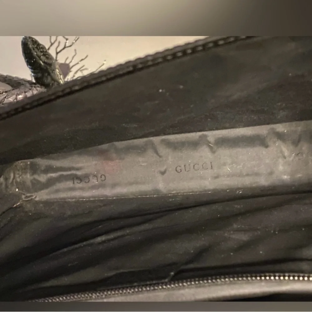 Gucci leather briefcase in great condition